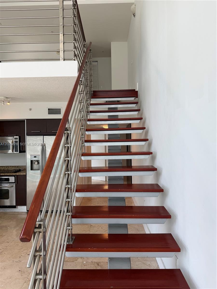 41 SE 5th St #716, Miami FL 33131