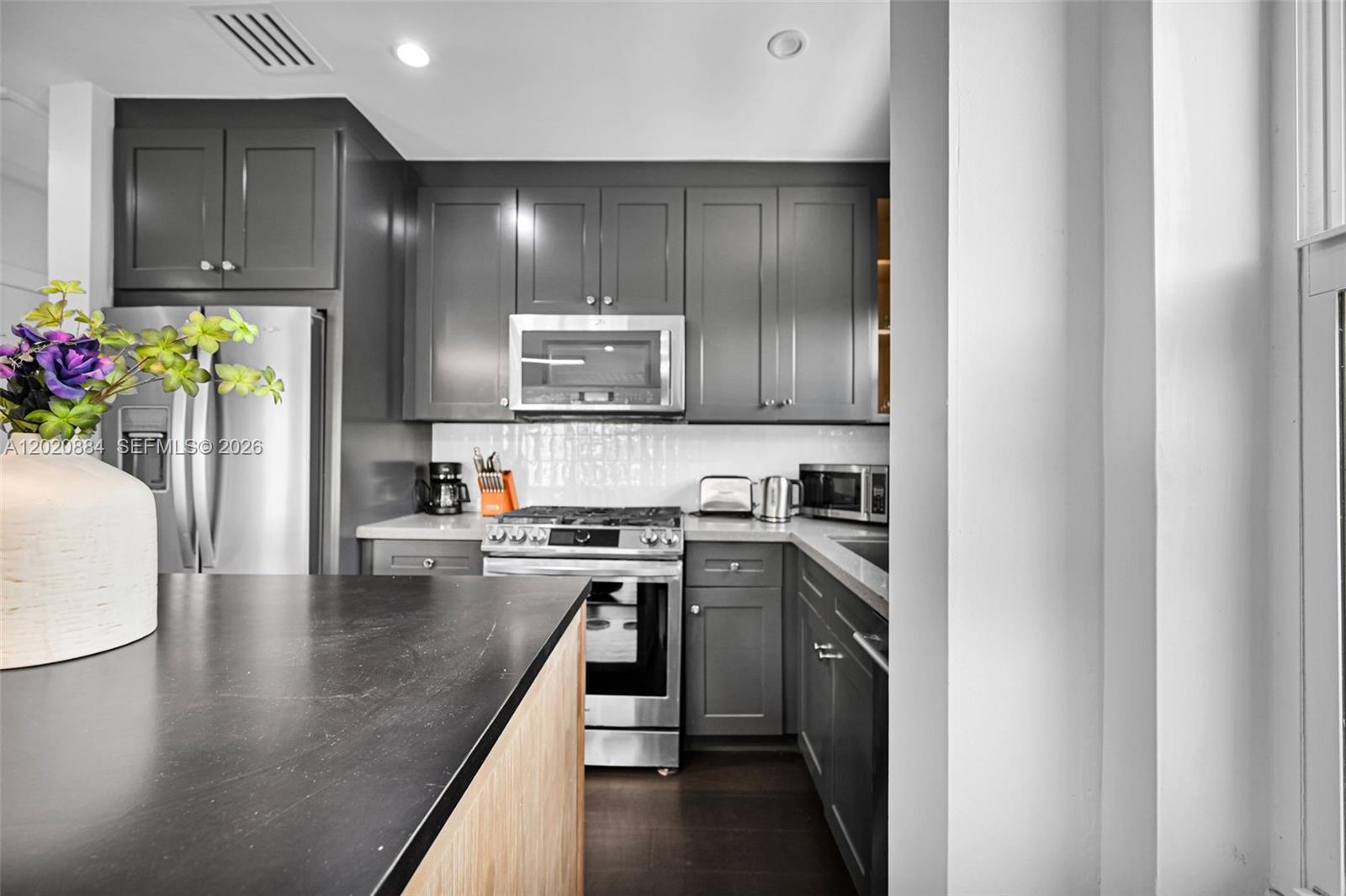 150 NE 50th Ter, Miami FL 33137