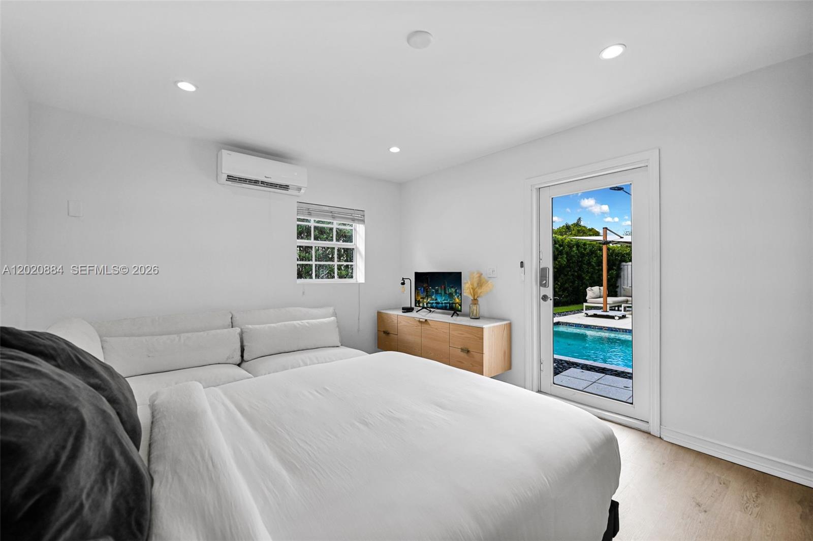 150 NE 50th Ter, Miami FL 33137