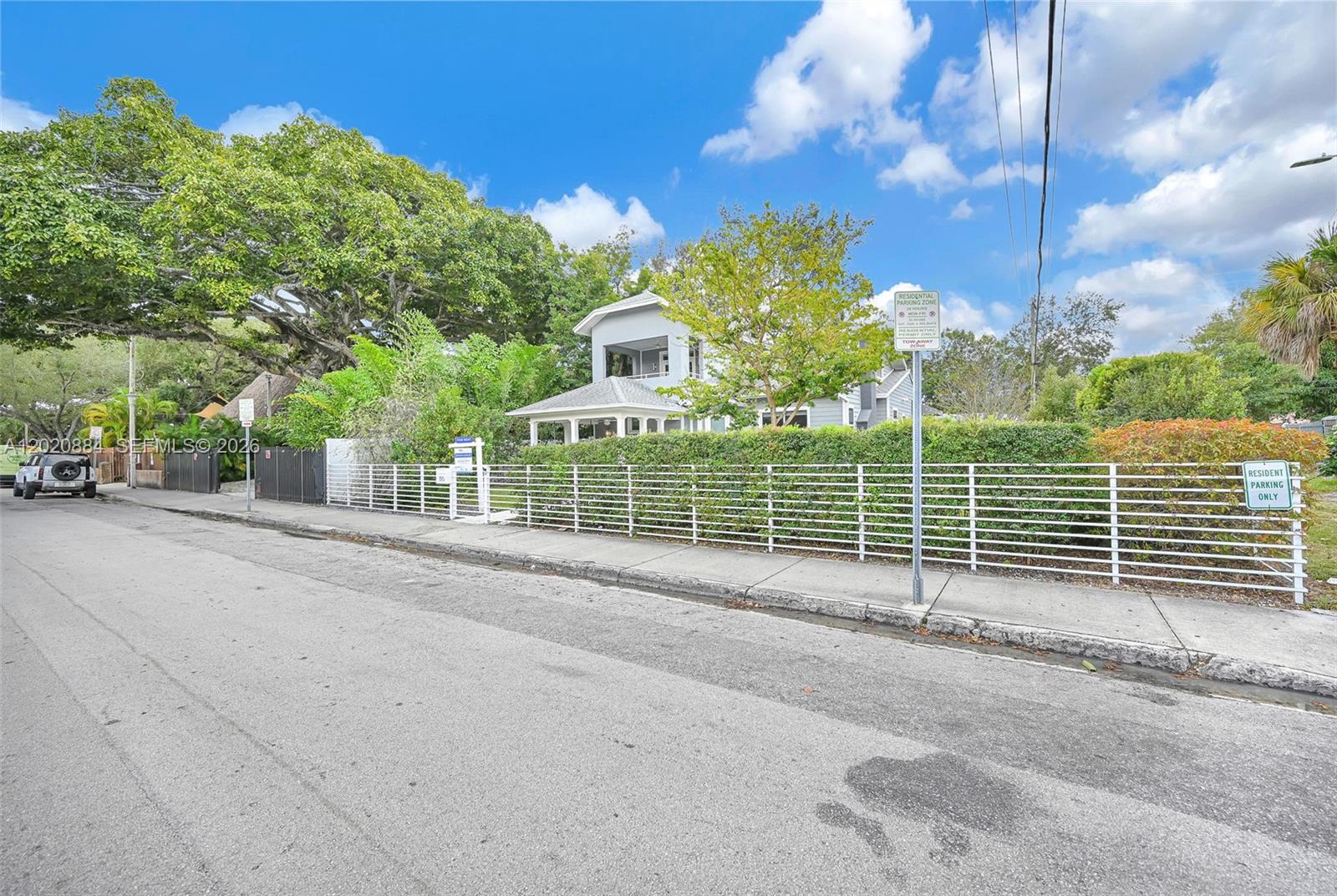150 NE 50th Ter, Miami FL 33137