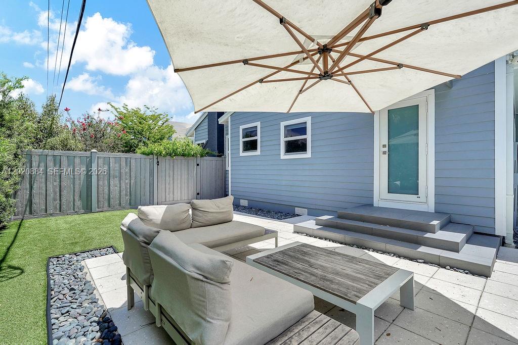 150 NE 50th Ter, Miami FL 33137
