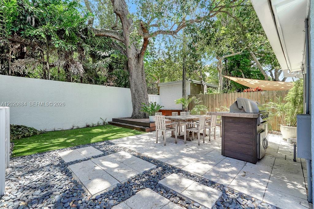 150 NE 50th Ter, Miami FL 33137