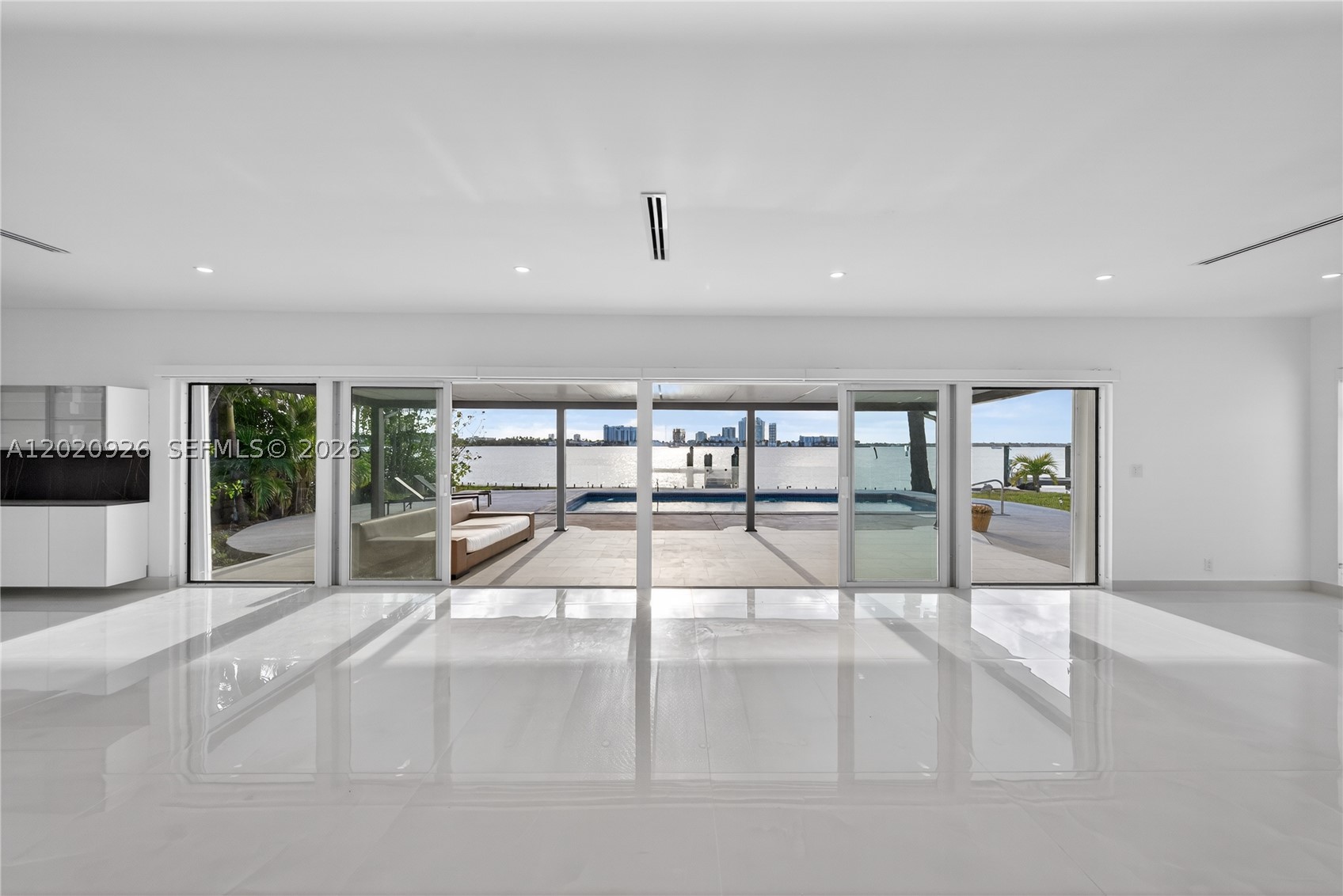 1101 S Shore Dr #1, Miami Beach FL 33141