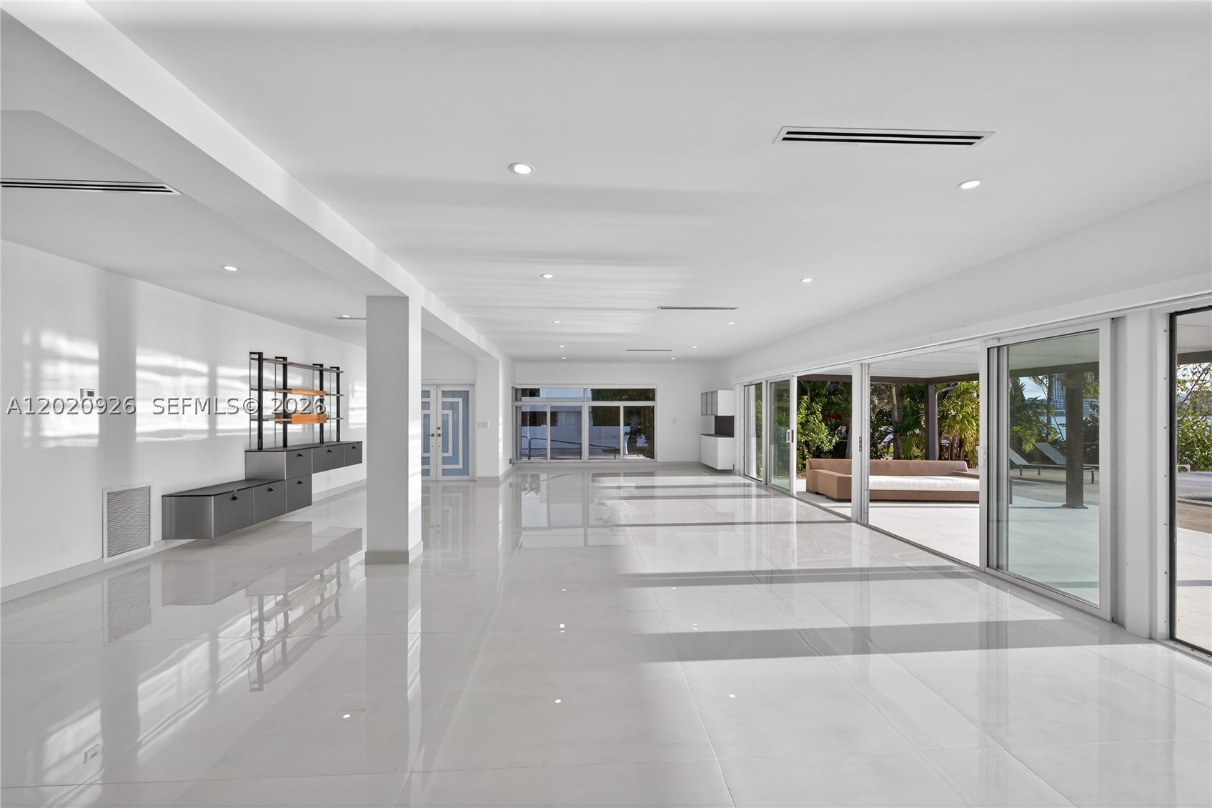 1101 S Shore Dr #1, Miami Beach FL 33141