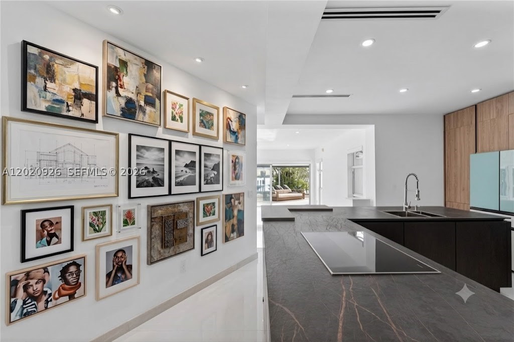 1101 S Shore Dr #1, Miami Beach FL 33141
