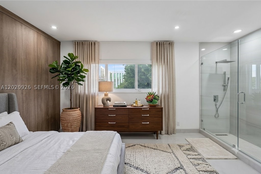 1101 S Shore Dr #1, Miami Beach FL 33141