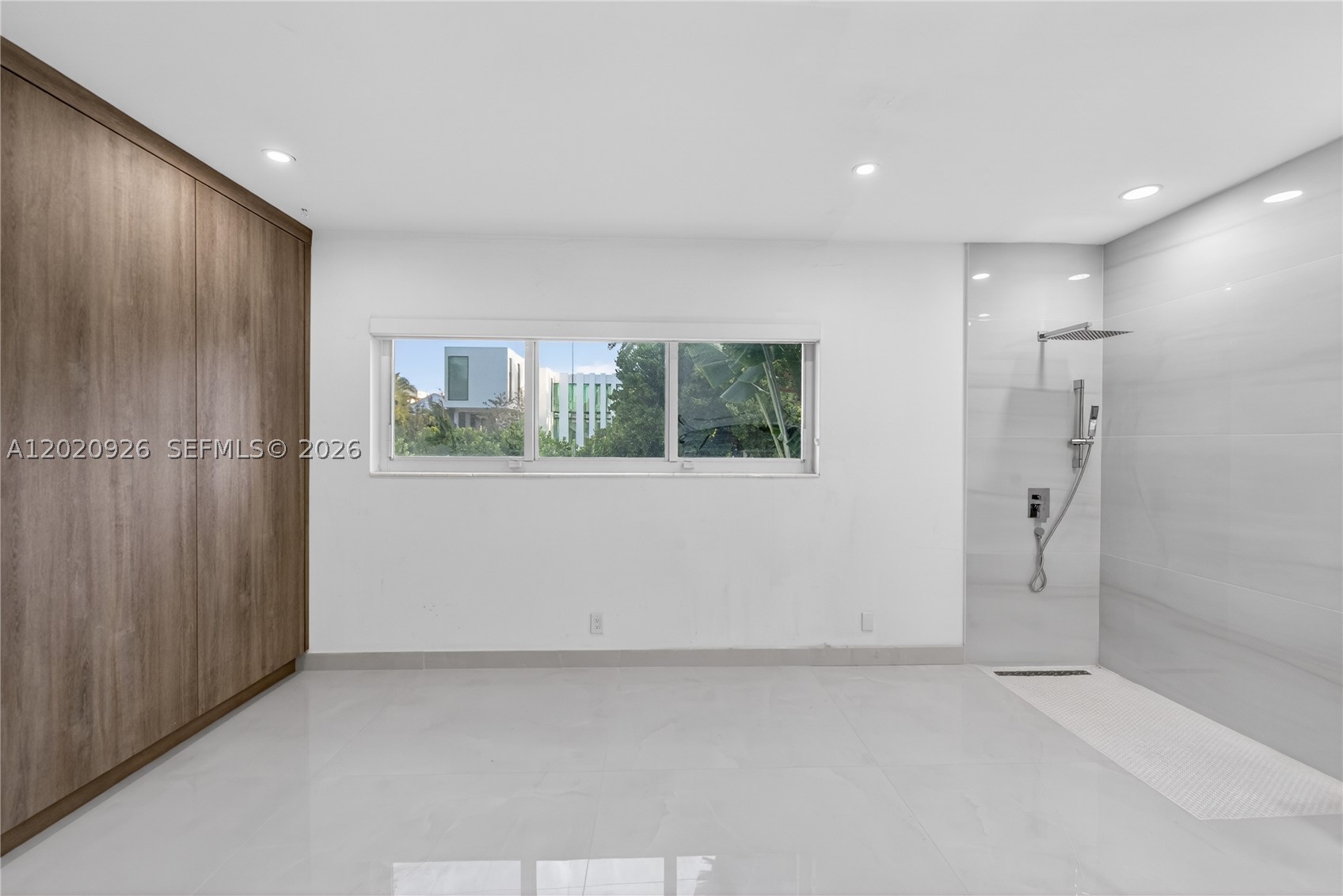 1101 S Shore Dr #1, Miami Beach FL 33141