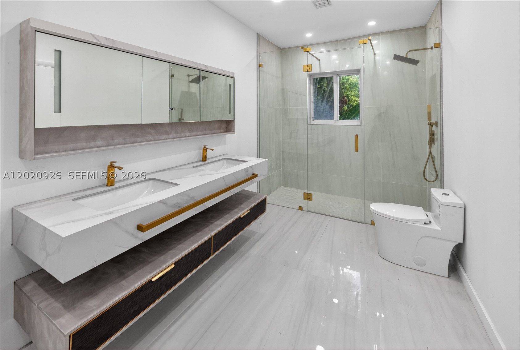 1101 S Shore Dr #1, Miami Beach FL 33141