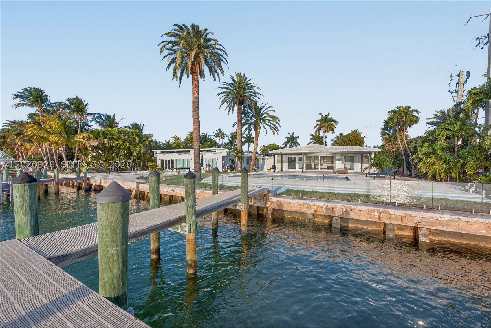 1101 S Shore Dr #1, Miami Beach FL 33141