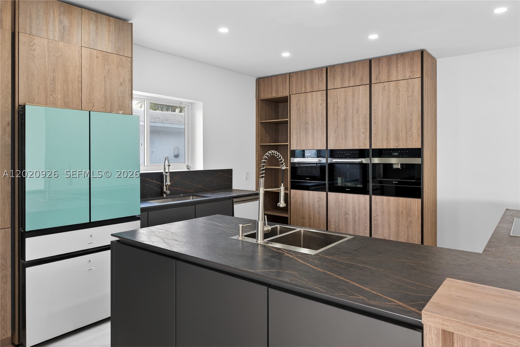 1101 S Shore Dr #1, Miami Beach FL 33141