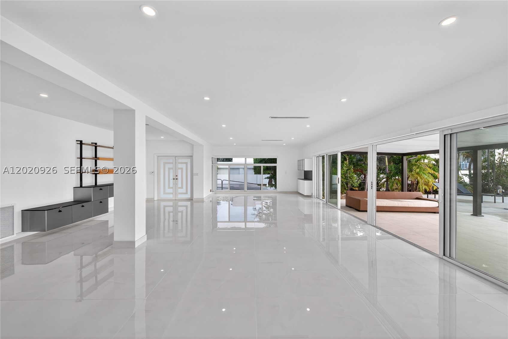1101 S Shore Dr #1, Miami Beach FL 33141