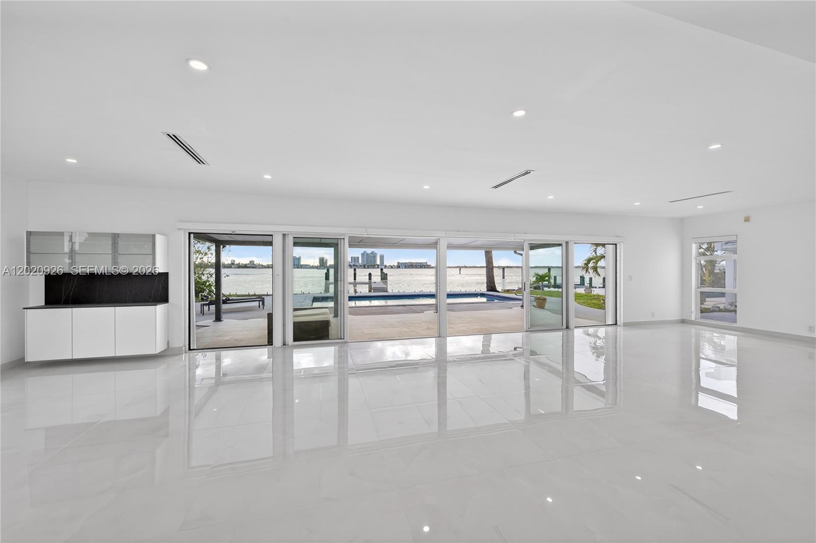 1101 S Shore Dr #1, Miami Beach FL 33141