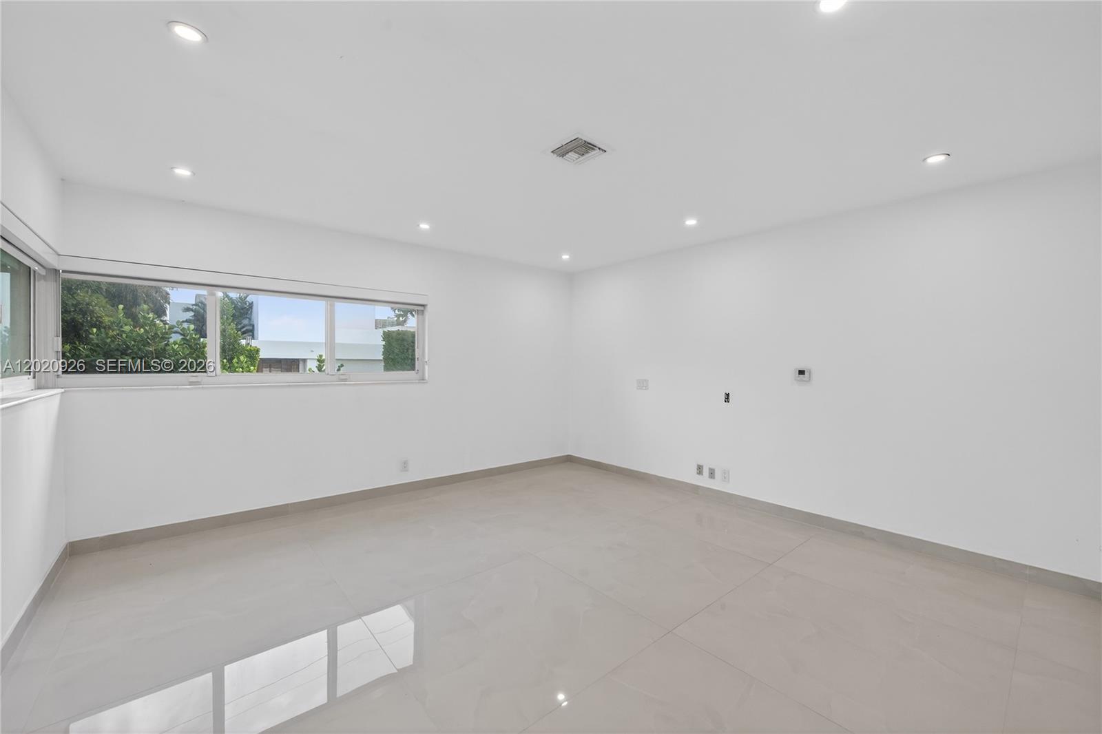 1101 S Shore Dr #1, Miami Beach FL 33141