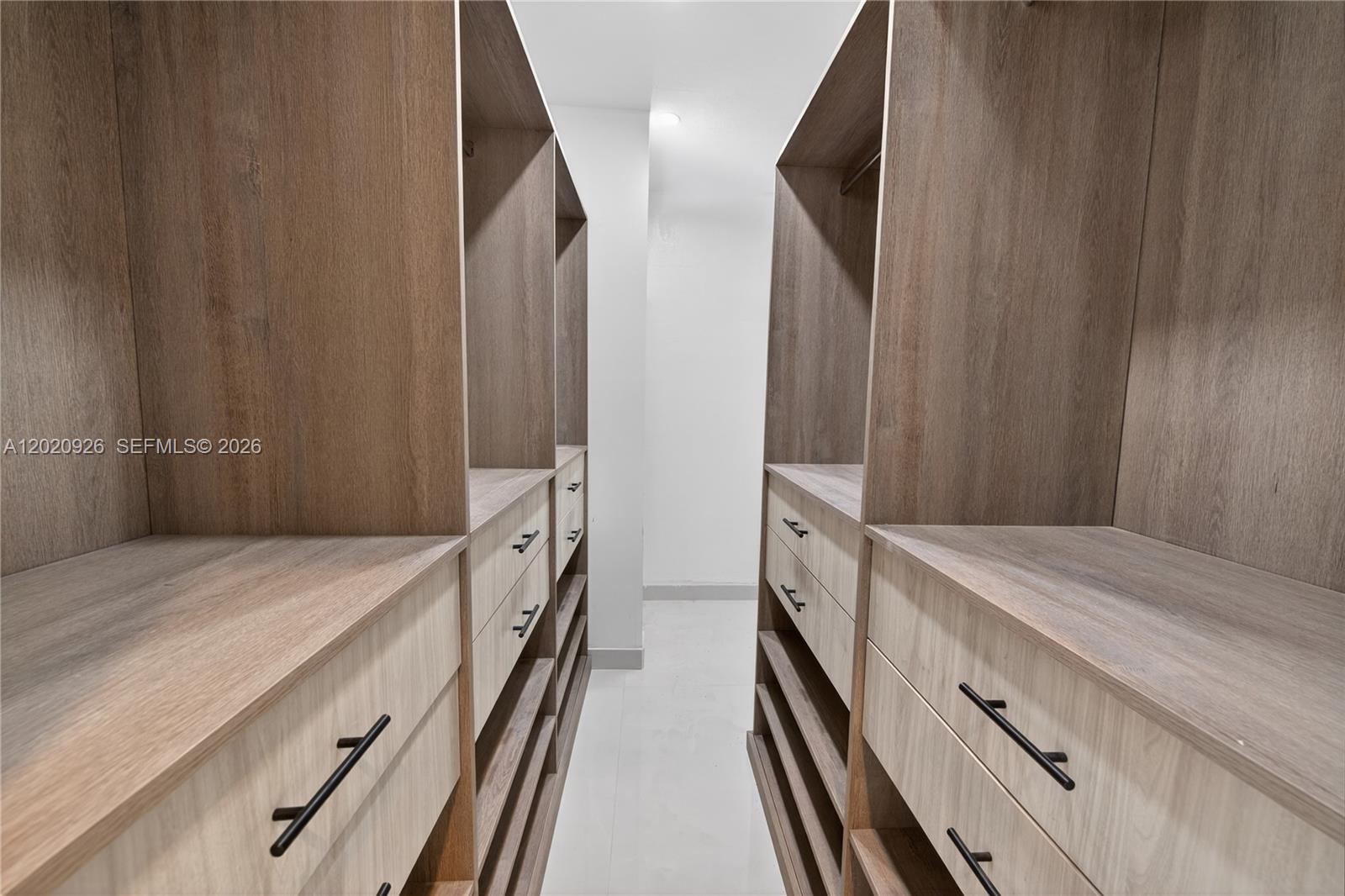 1101 S Shore Dr #1, Miami Beach FL 33141