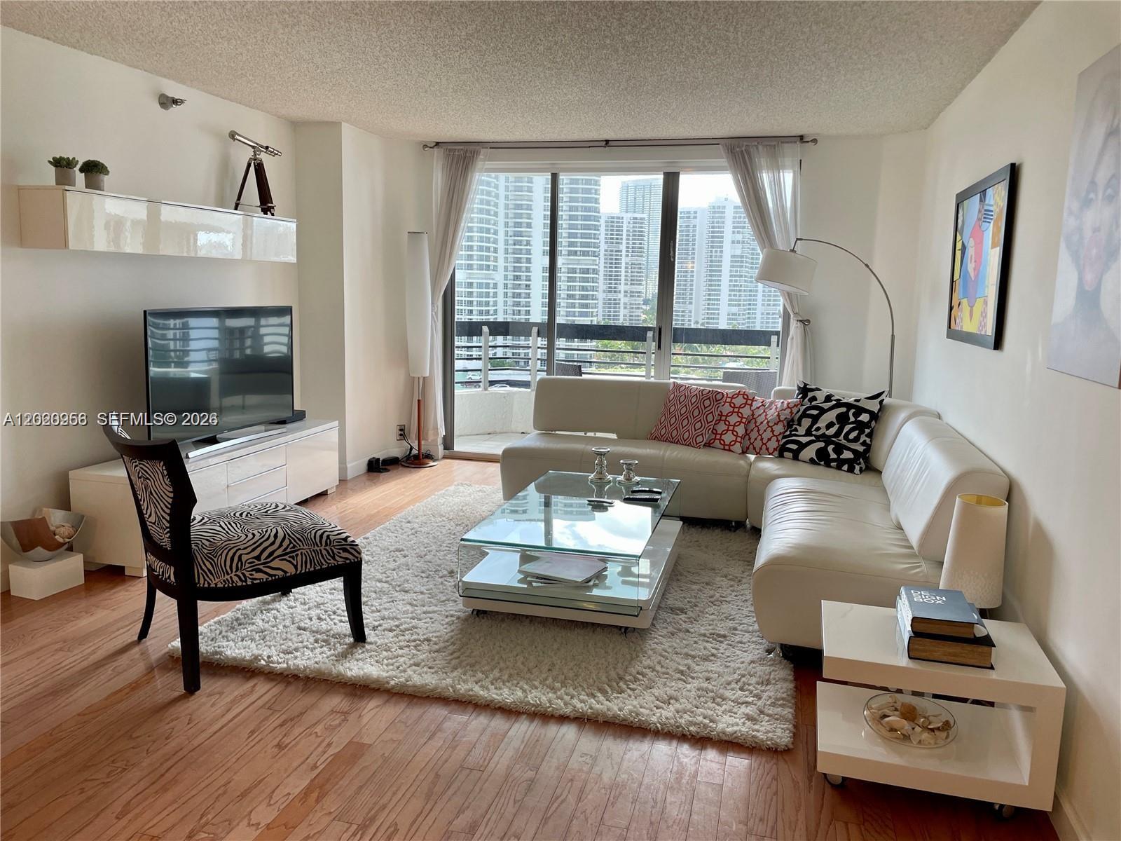 3400 NE 192nd St #1410, Aventura FL 33180