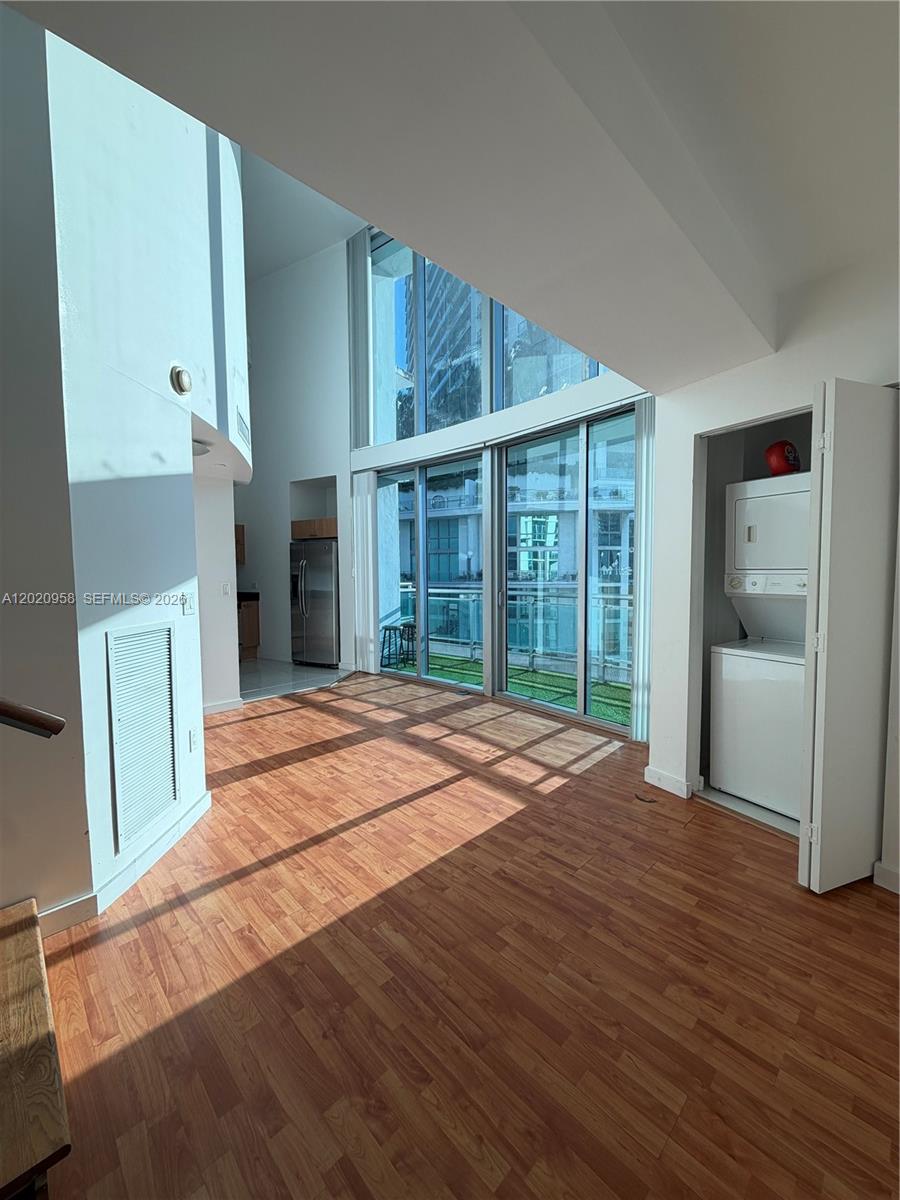 350 S Miami Ave #712, Miami FL 33130