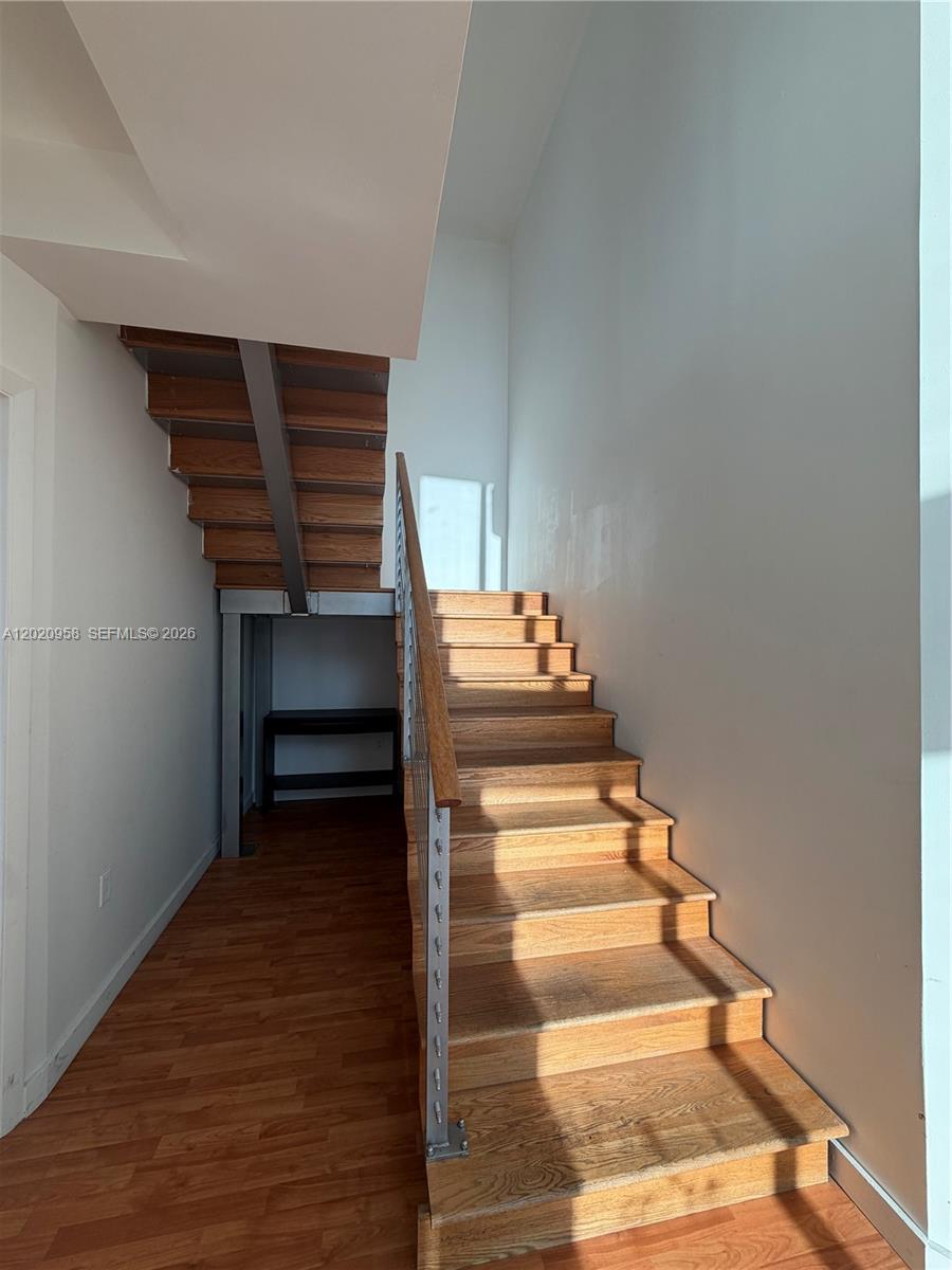 350 S Miami Ave #712, Miami FL 33130