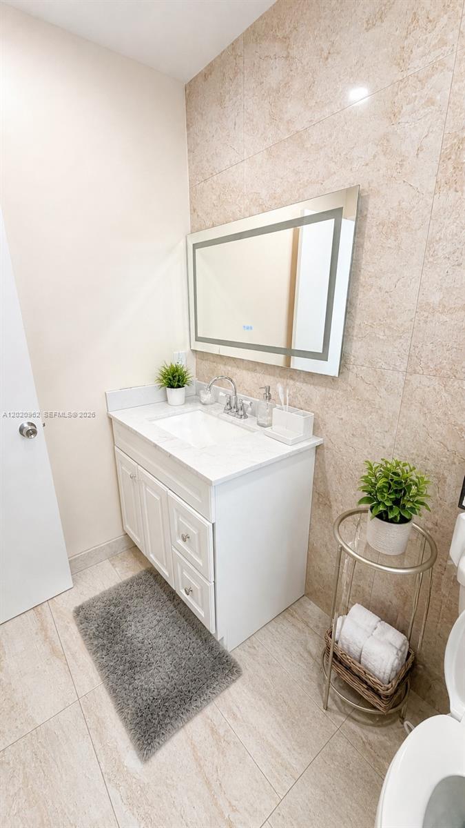 401 SW 109th Ave #14, Miami FL 33174