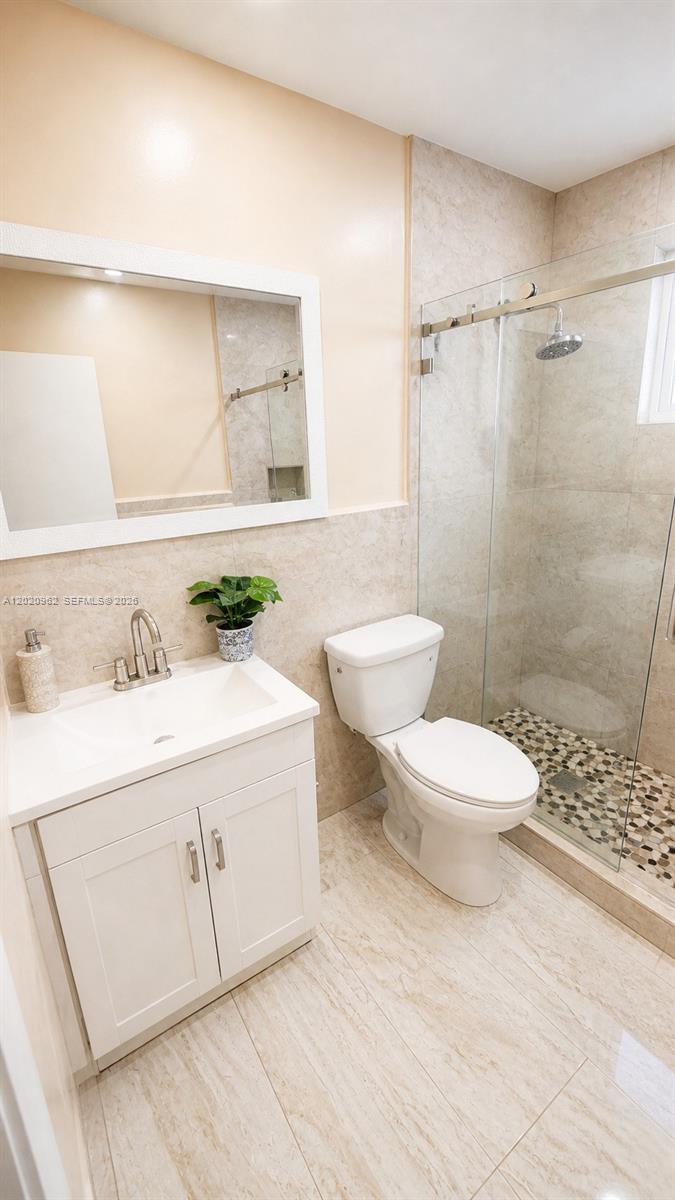 401 SW 109th Ave #14, Miami FL 33174