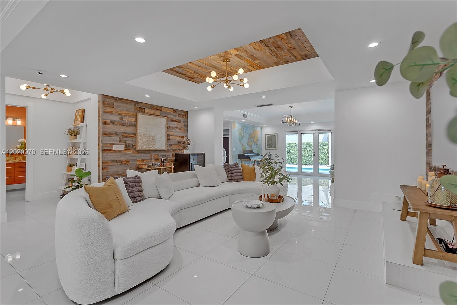 95 Shore Dr W, Miami FL 33133