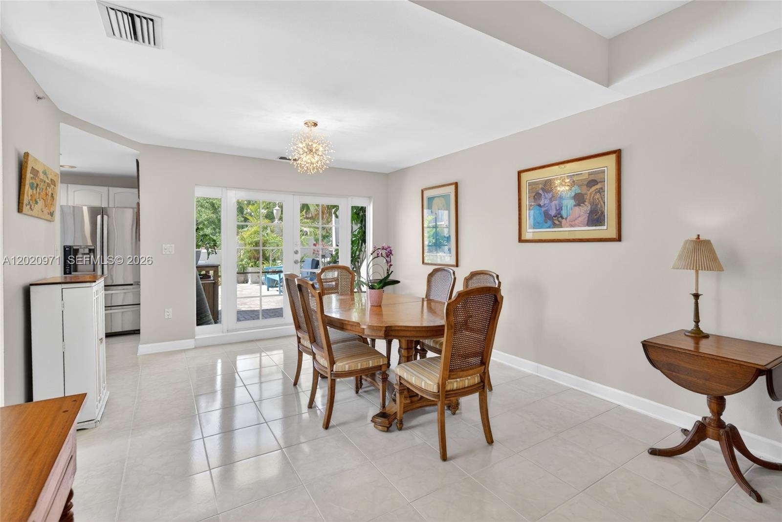 323 Navarre Ave #403, Coral Gables FL 33134