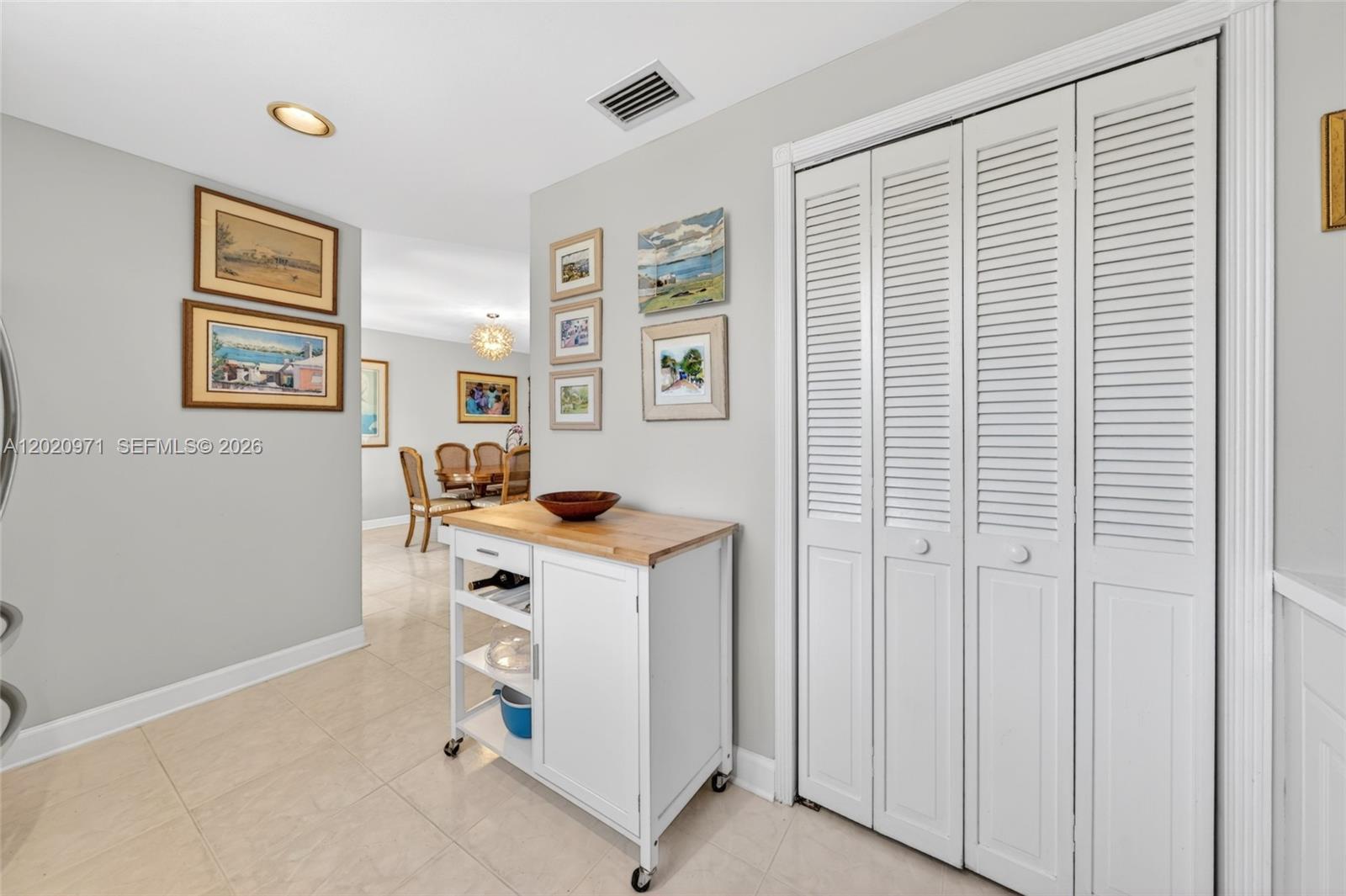 323 Navarre Ave #403, Coral Gables FL 33134