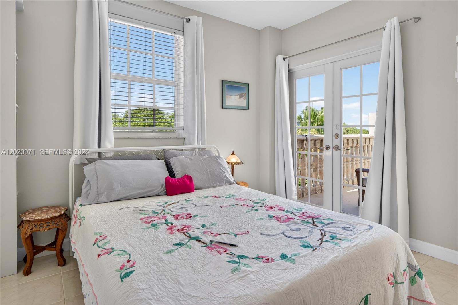 323 Navarre Ave #403, Coral Gables FL 33134