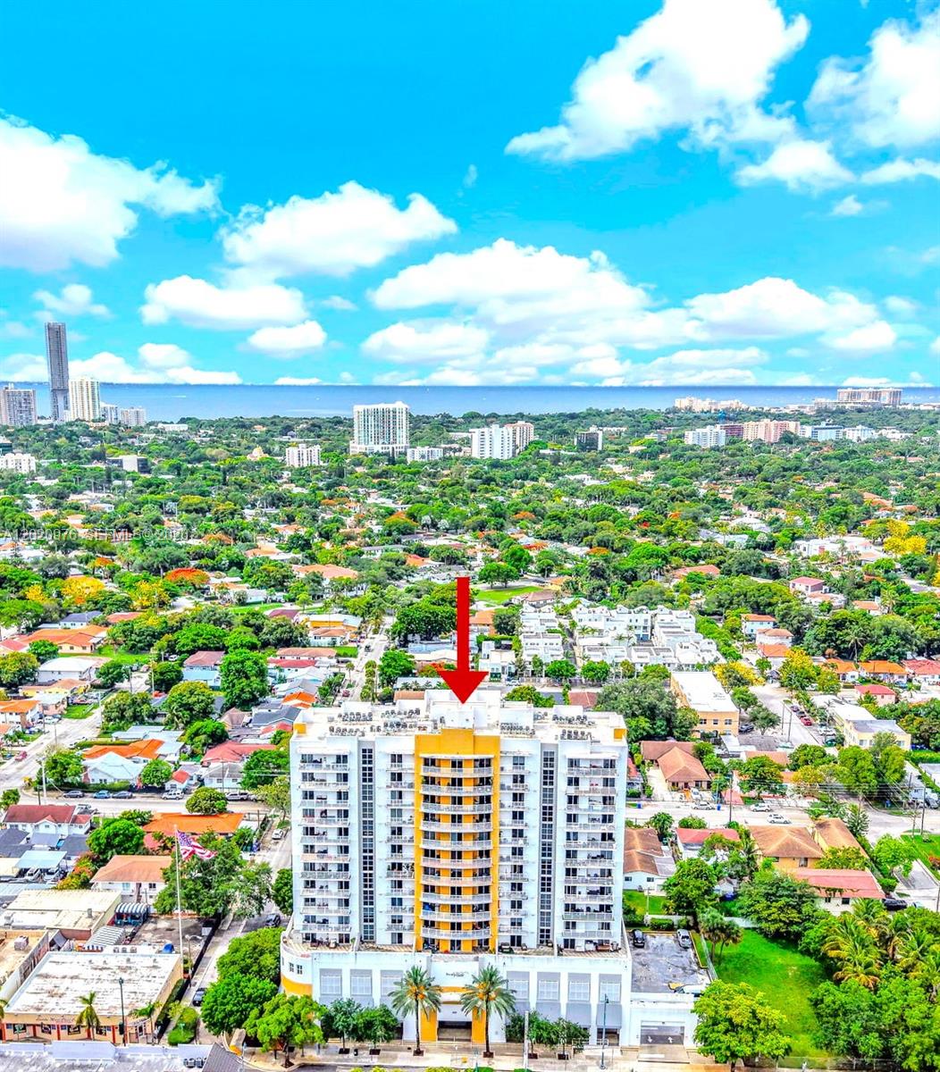 900 SW 8th St #1501, Miami FL 33130