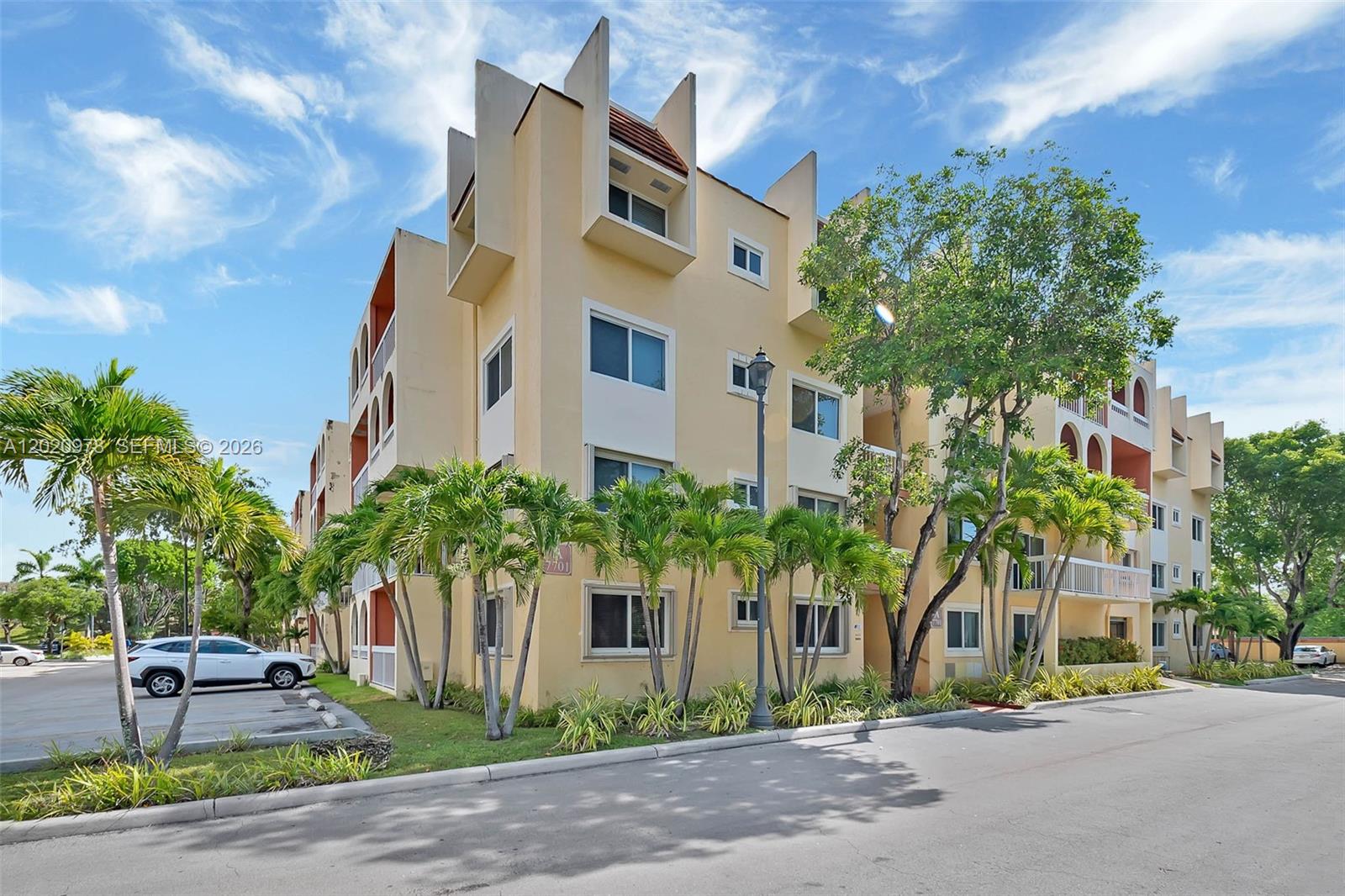 7701 Camino Real #A-416, Miami FL 33143