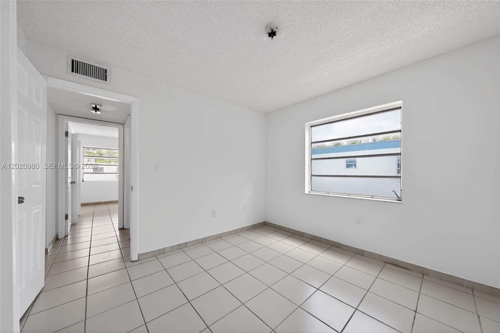 145 SW 30TH CT #B208, Miami FL 33135