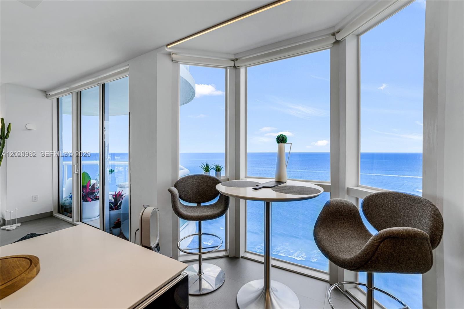6365 Collins Ave #2301, Miami Beach FL 33141