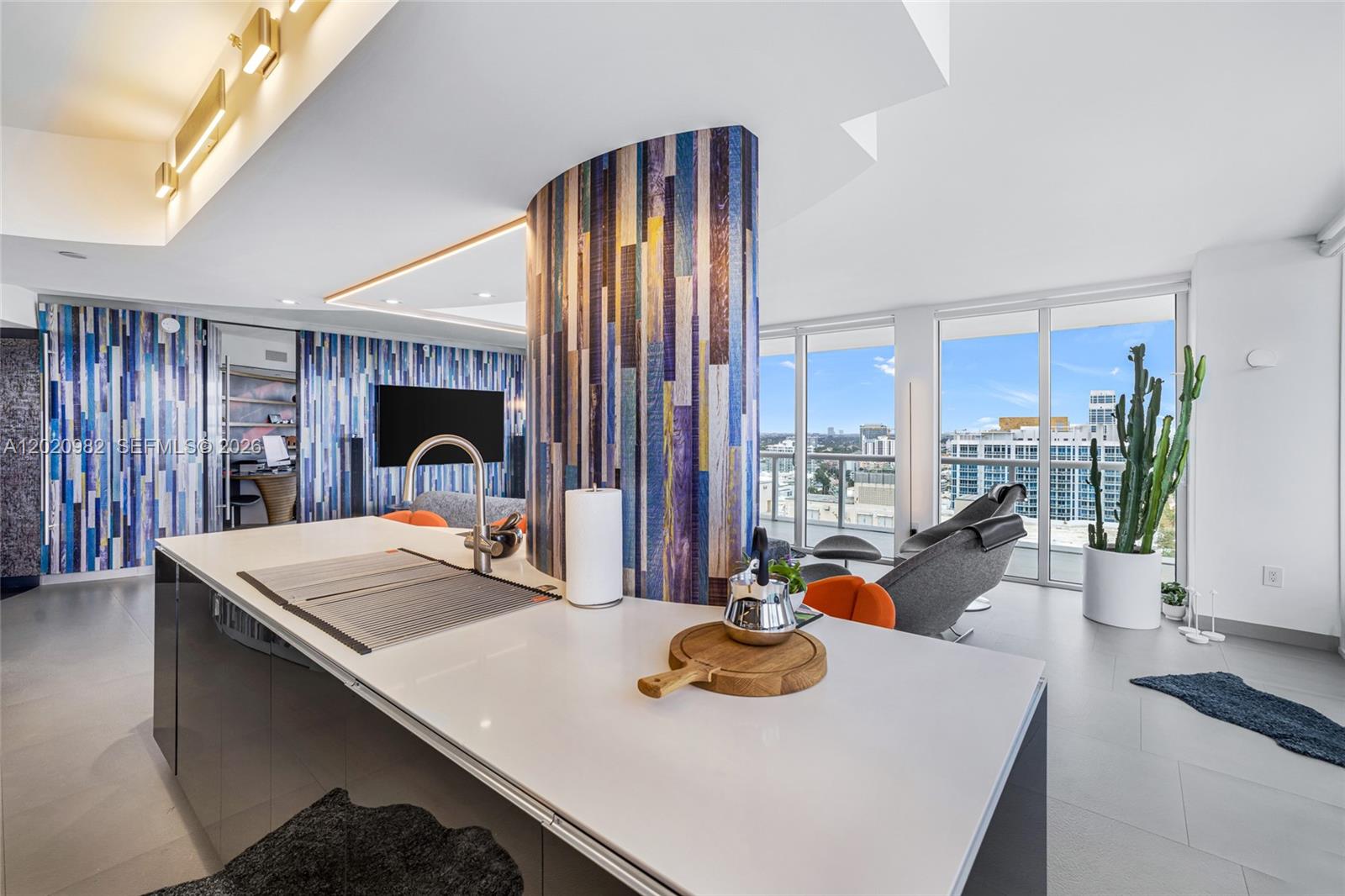 6365 Collins Ave #2301, Miami Beach FL 33141