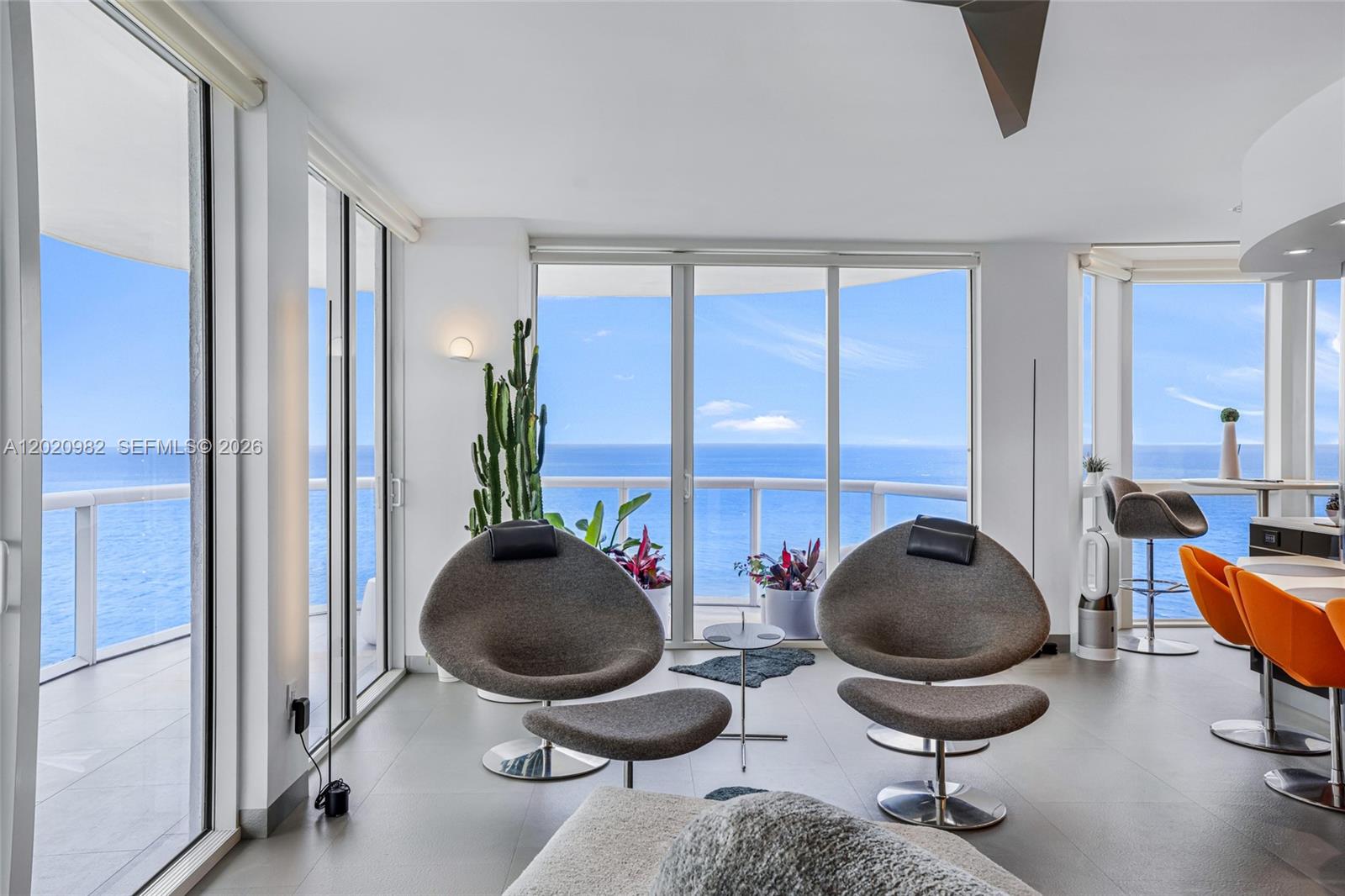6365 Collins Ave #2301, Miami Beach FL 33141