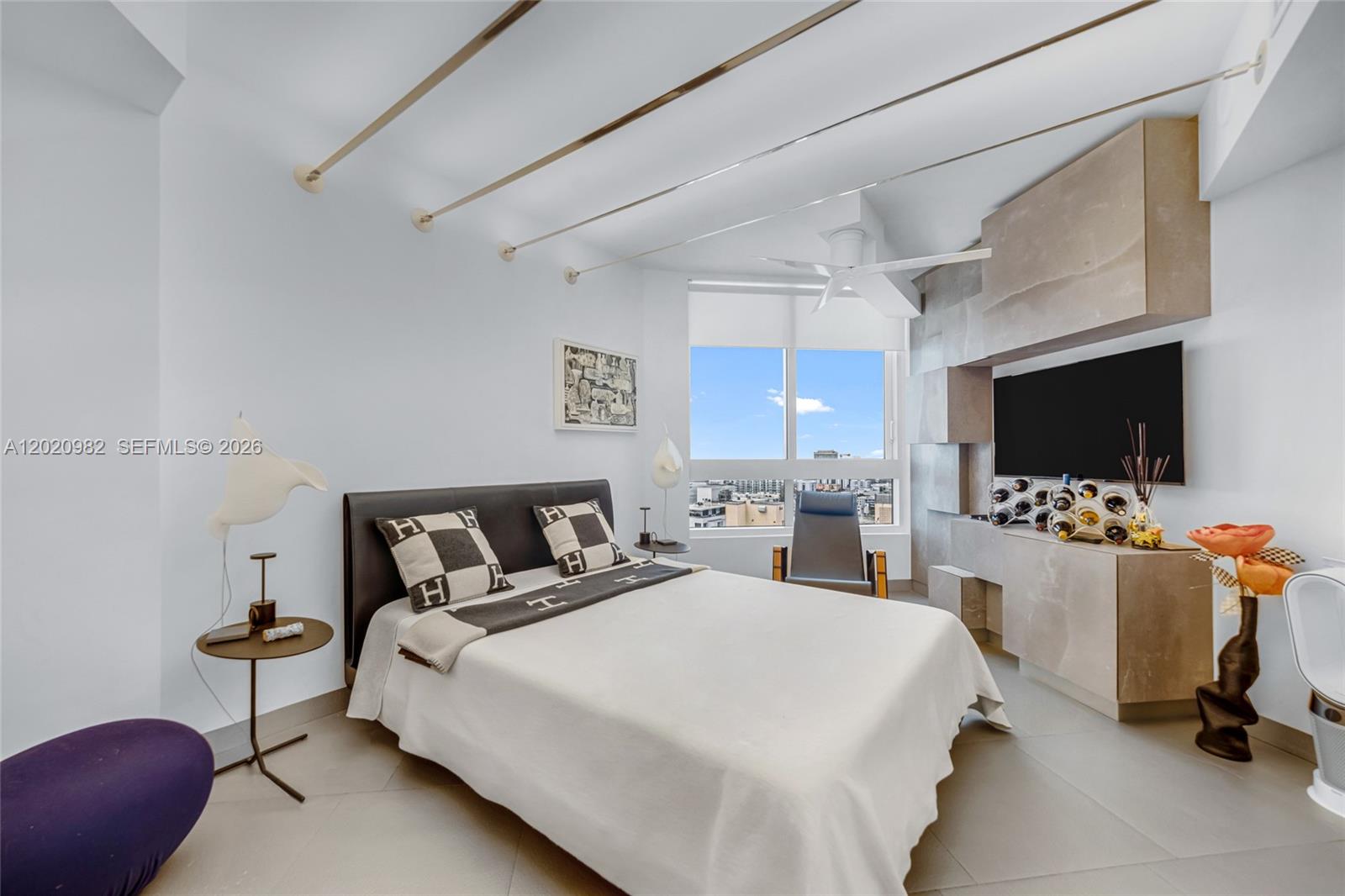 6365 Collins Ave #2301, Miami Beach FL 33141