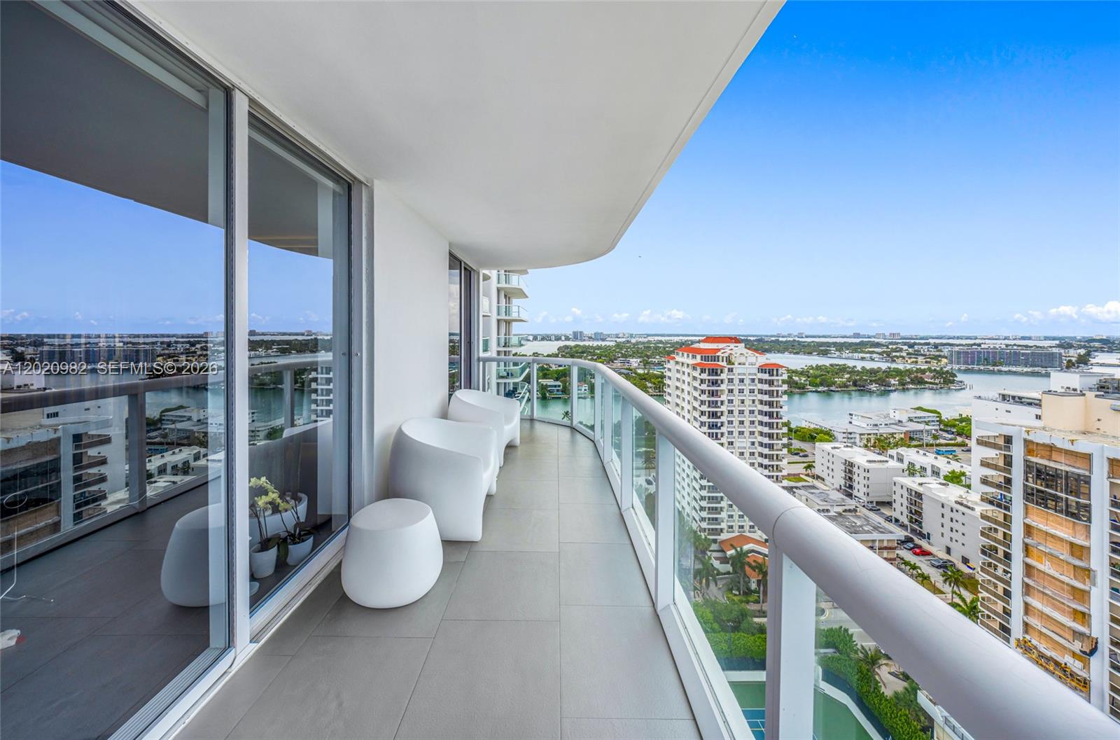 6365 Collins Ave #2301, Miami Beach FL 33141