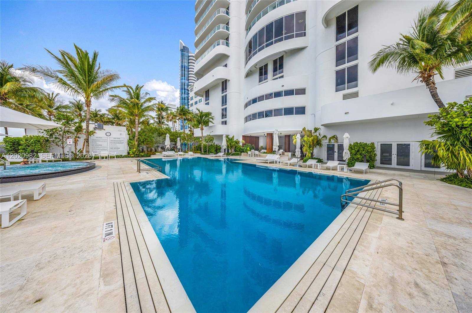 6365 Collins Ave #2301, Miami Beach FL 33141