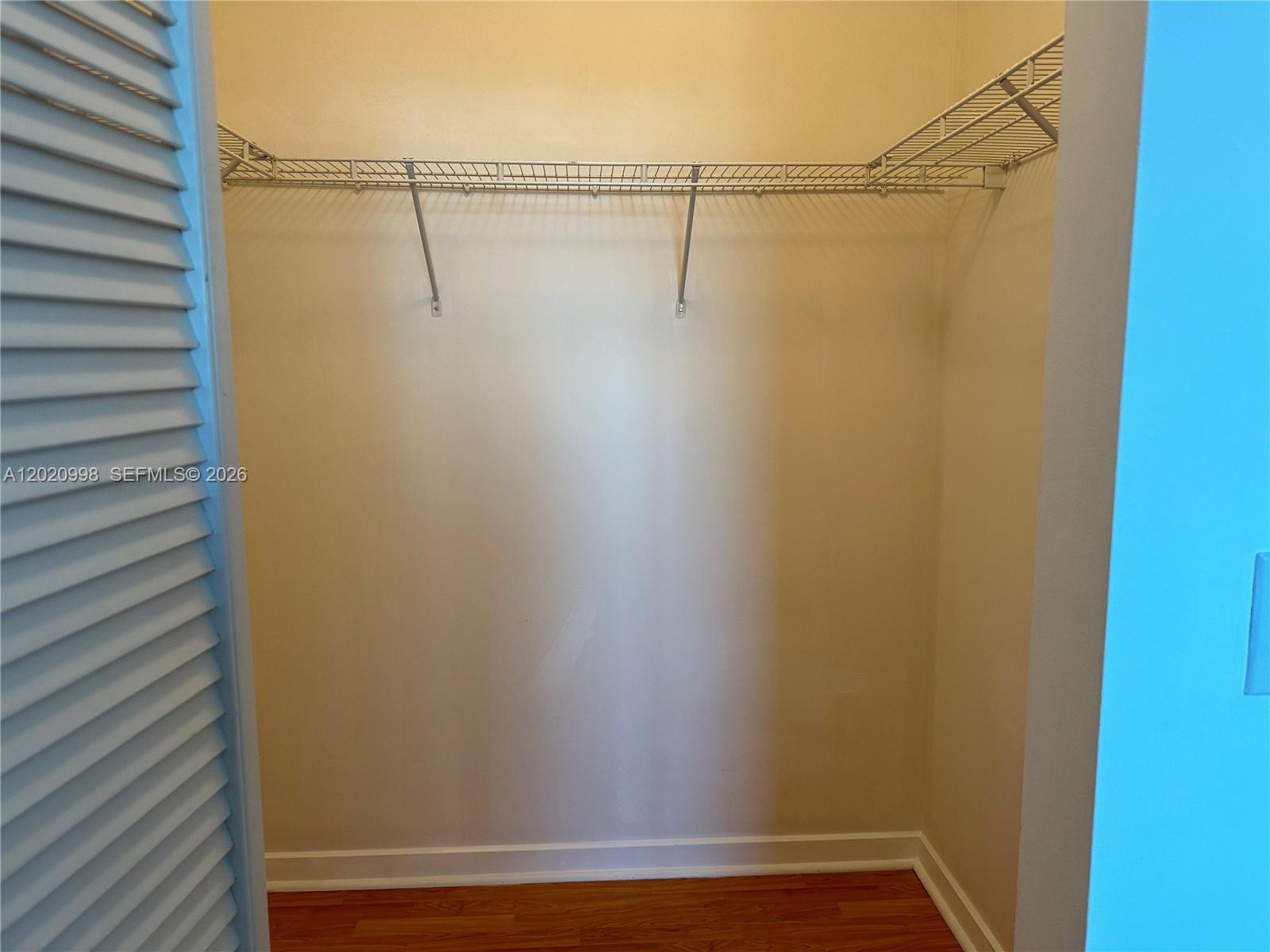 325 S BISCAYNE BL #1516, Miami FL 33131