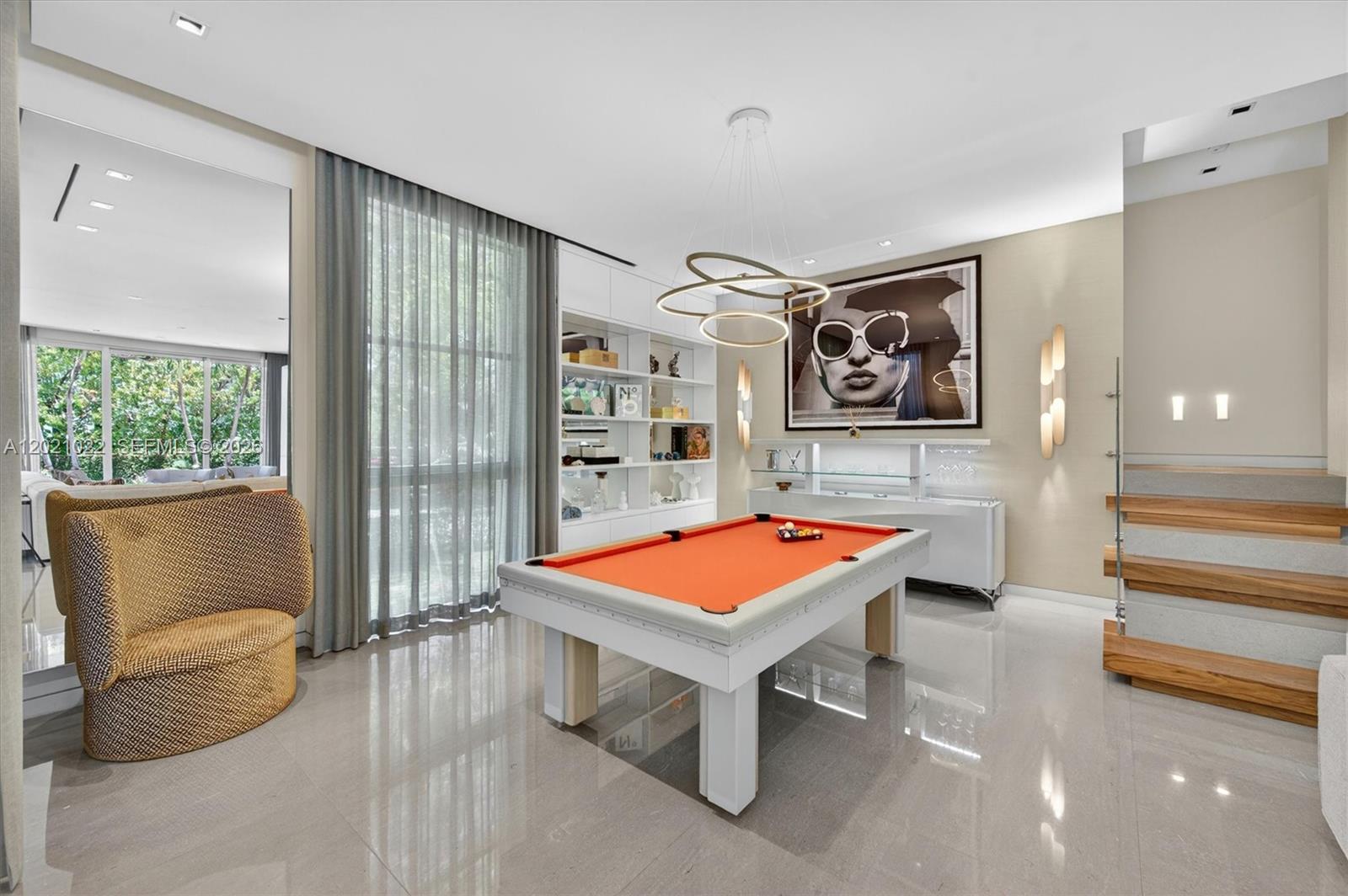 625 Curtiswood Dr, Key Biscayne FL 33149