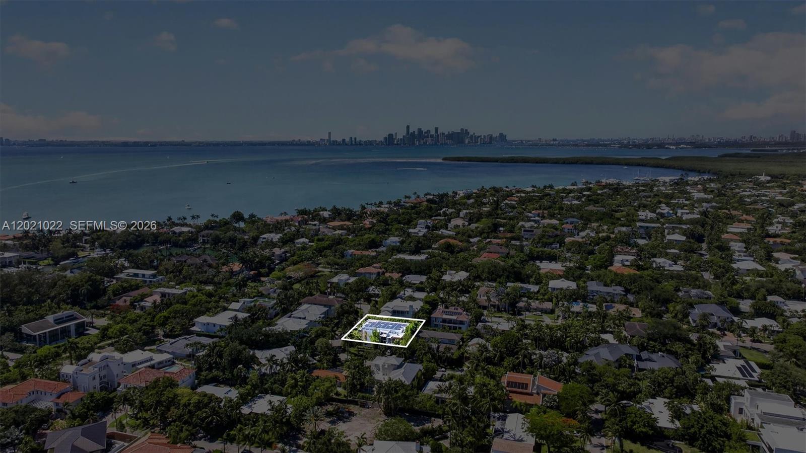 625 Curtiswood Dr, Key Biscayne FL 33149