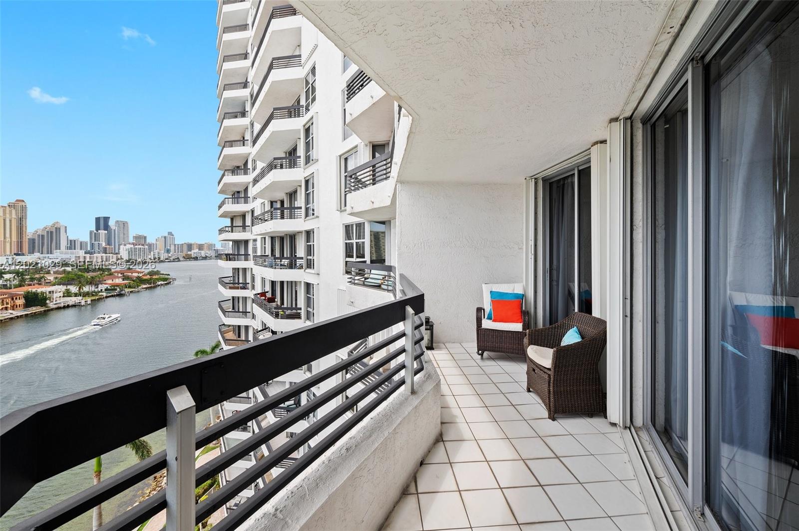 19195 Mystic Pointe Dr #1107, Aventura FL 33180