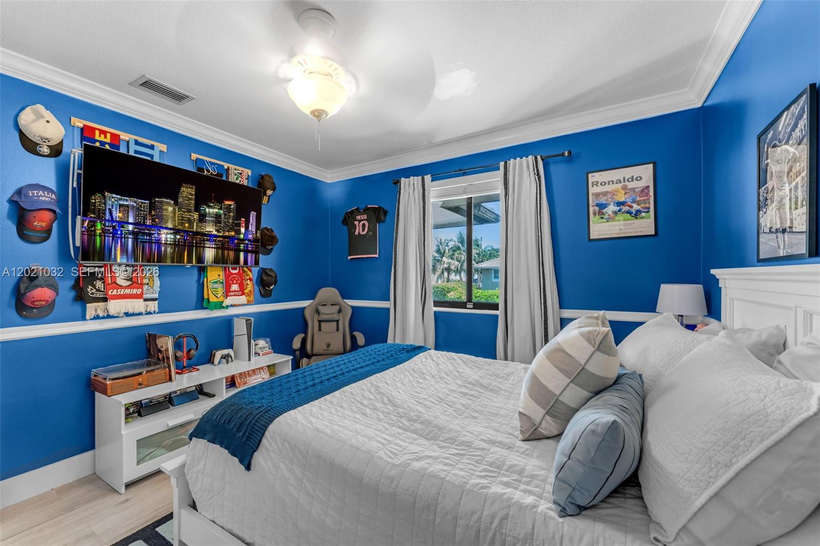 15742 SW 102nd Lane, Miami FL 33196