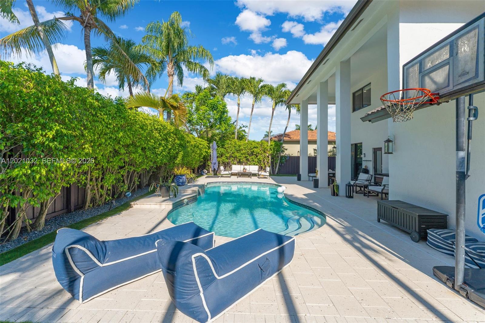 15742 SW 102nd Lane, Miami FL 33196