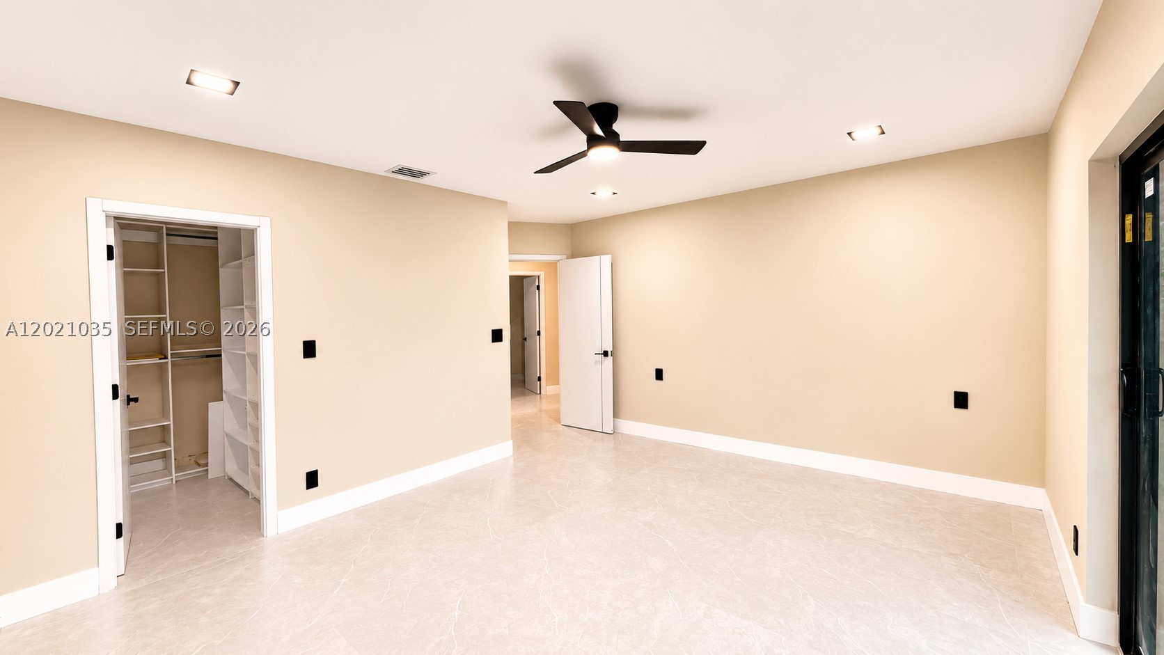 2765 NE 35th Dr, Fort Lauderdale FL 33308