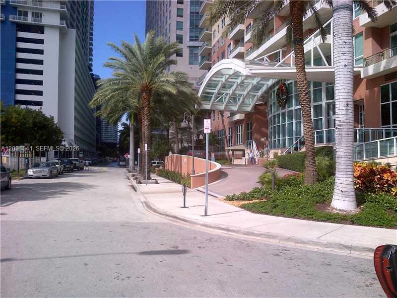 1155 BRICKELL BAY DR #3102, Miami FL 33131
