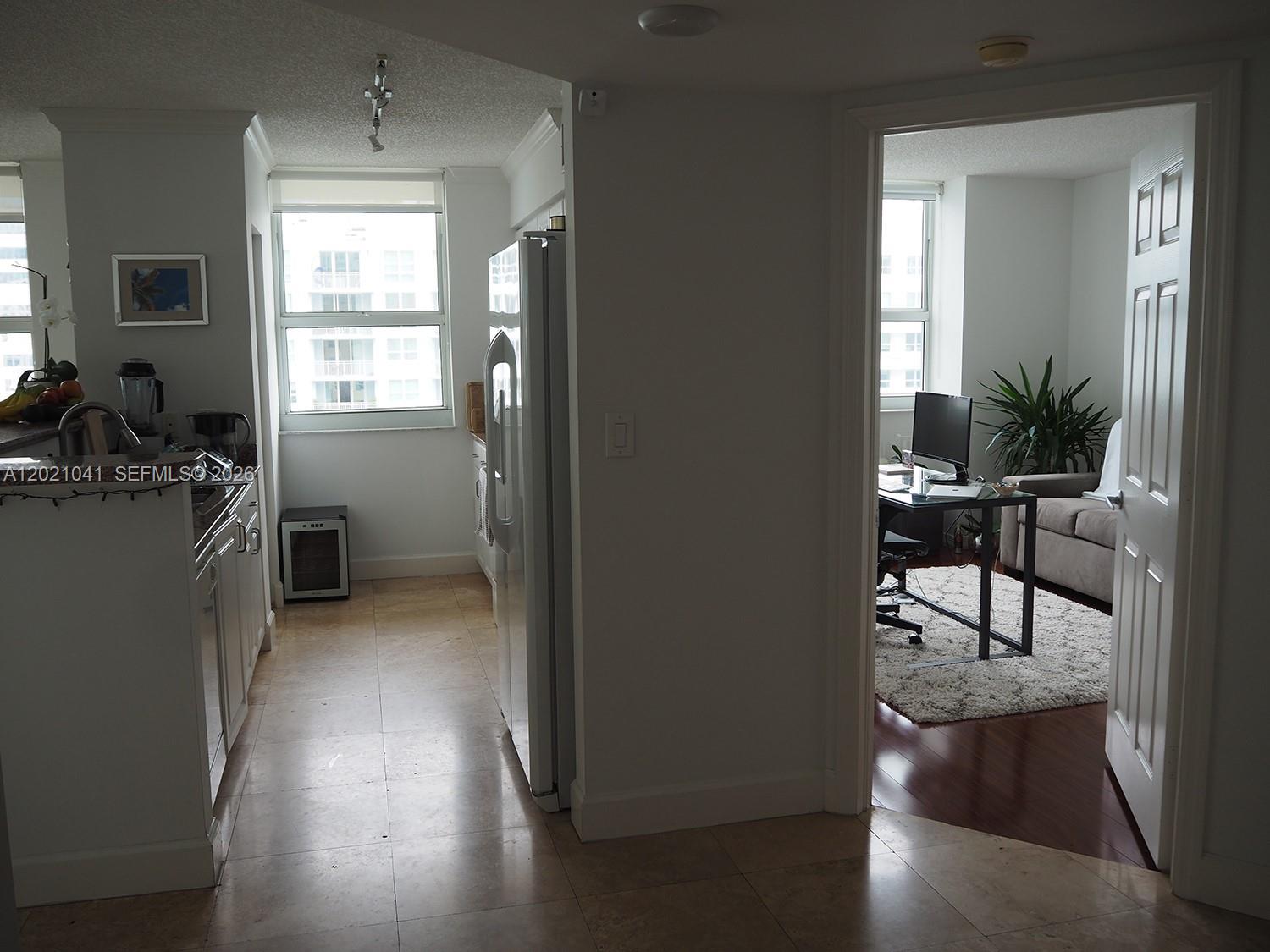 1155 BRICKELL BAY DR #3102, Miami FL 33131
