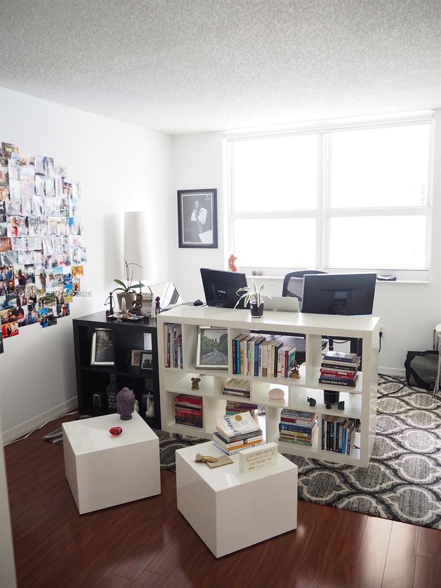1155 BRICKELL BAY DR #3102, Miami FL 33131