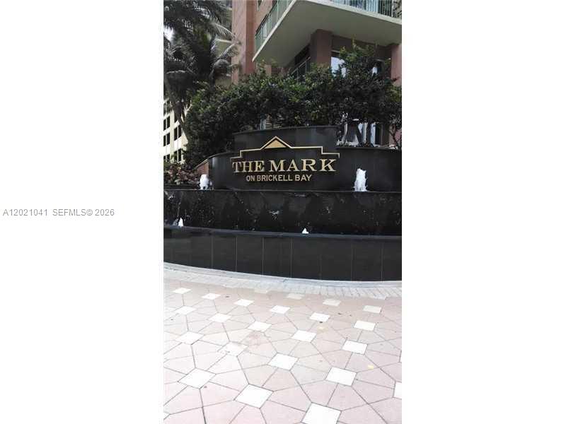 1155 BRICKELL BAY DR #3102, Miami FL 33131