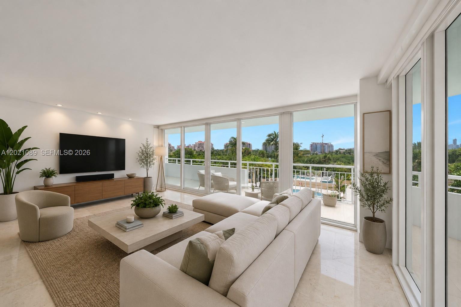 400 S Pointe Dr #409, Miami Beach FL 33139