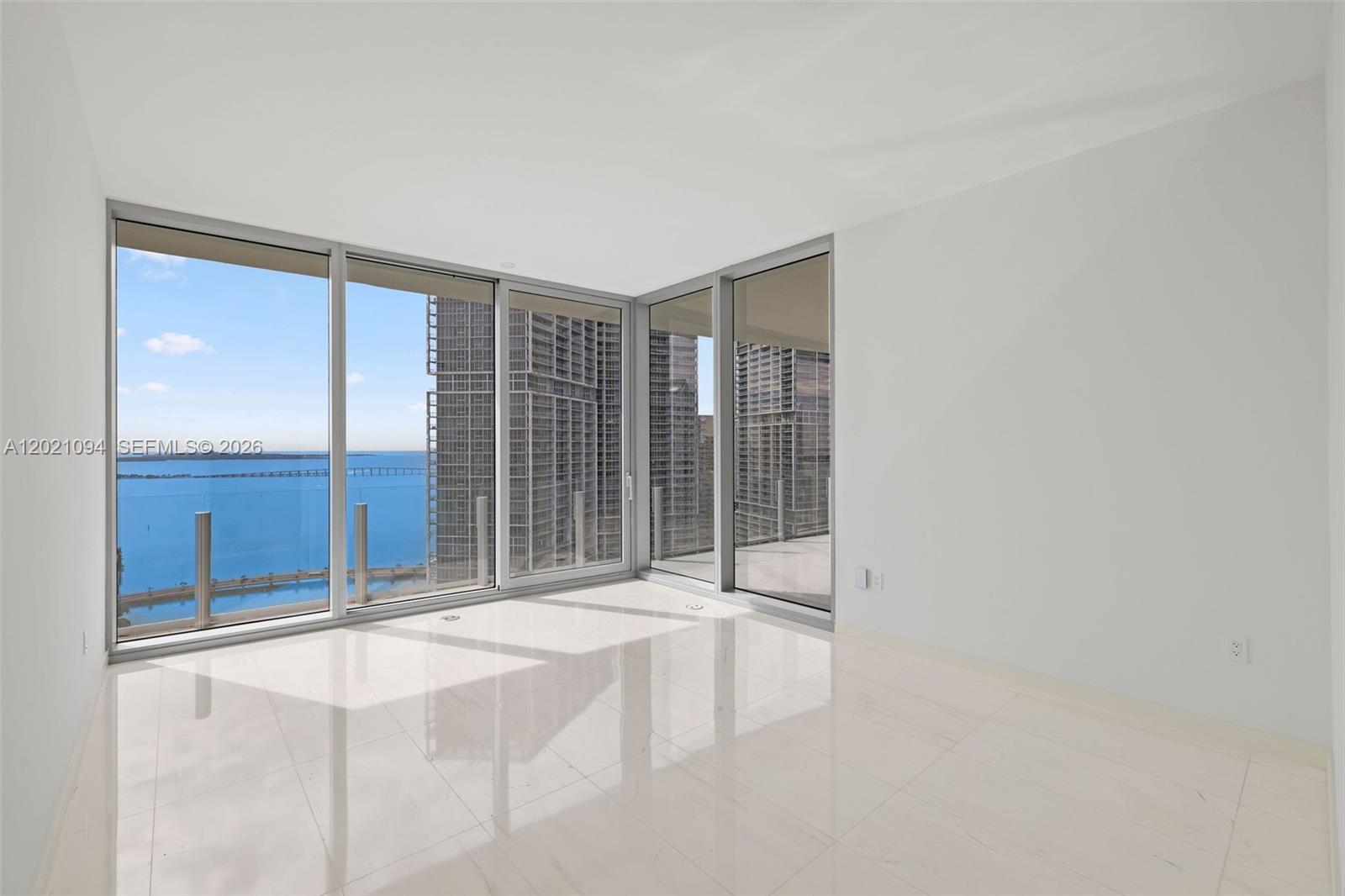 300 Biscayne Blvd Way #3404C, Miami FL 33131