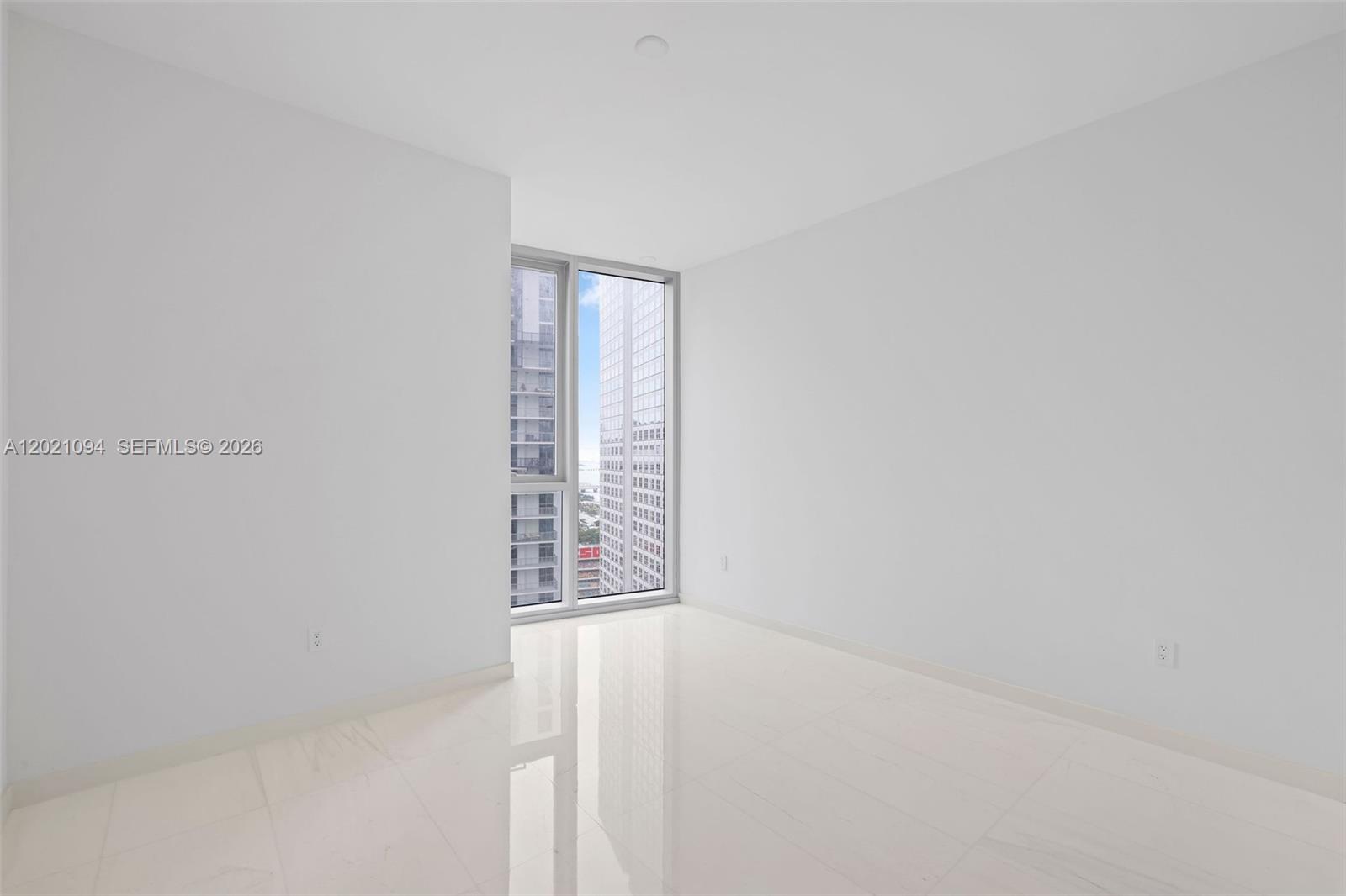 300 Biscayne Blvd Way #3404C, Miami FL 33131